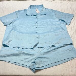 Light Blue Crinkle Loungewear Set | Button-Down Short Sleeve Top & Shorts 2X NWT